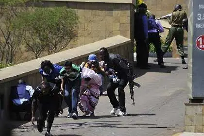 Над 20 убити и десетки ранени при нападение на мол в Кения