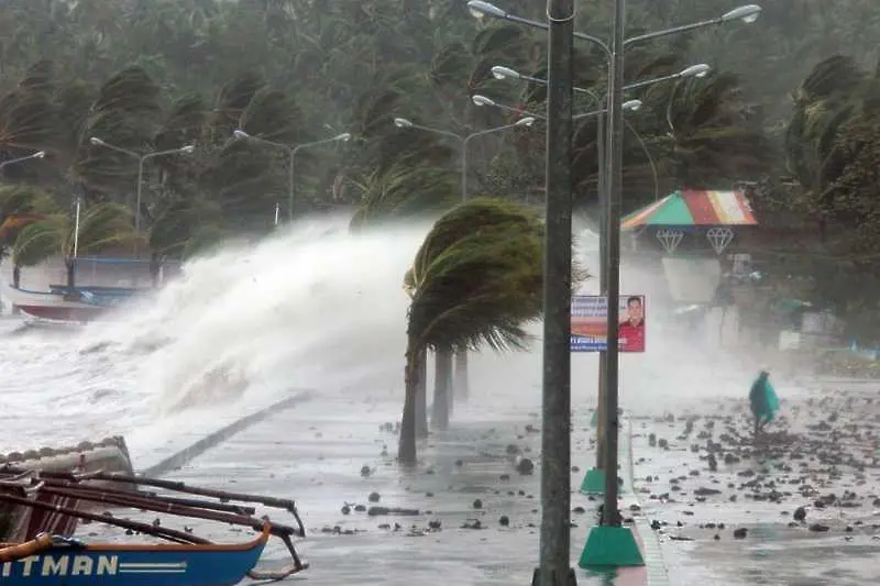 До 10 000 може да са жертвите на тайфуна Хаян във Филипините