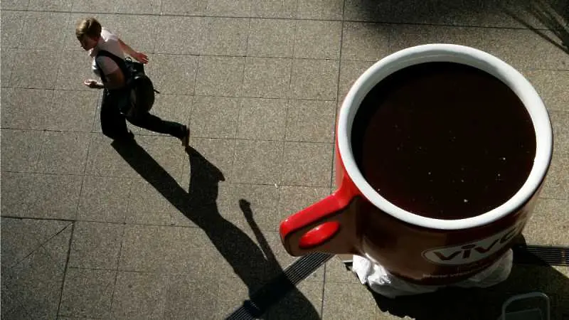 Размерът на кафето влияе върху статуса ви в офиса