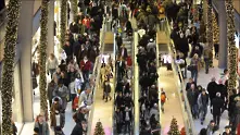 Българите харчат по 100 милиона на ден по Коледа