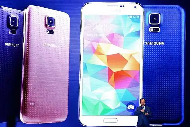 Samsung представи новия Galaxy