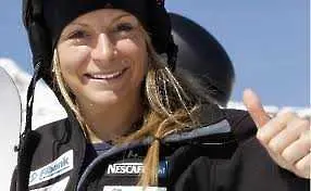 Александра Жекова спечели бронзов медал от Световната купа по сноуборд в Вейсонанз