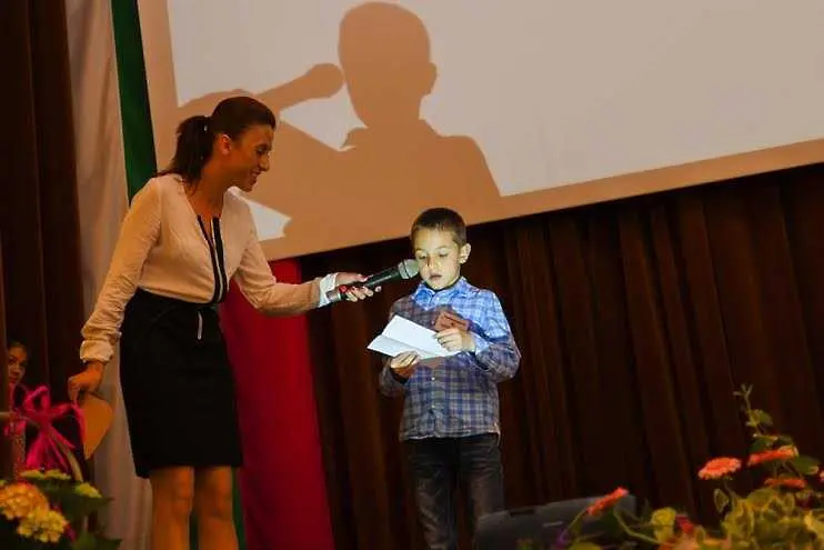 Любимите книги на българските деца за 2014 г. 