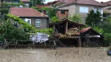 Килифарево, Дряново и Велико Търново също под вода, обявиха бедствено положение в цялата община