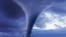 Торнадо помете село в Сърбия