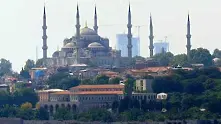 Събарят небостъргачи в центъра на Истанбул, загрозявали панорамата