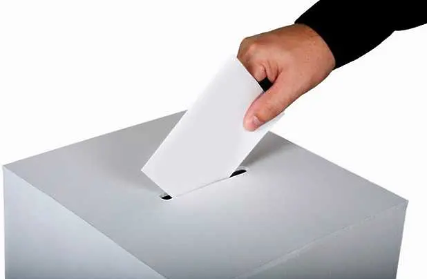 Утре е крайният срок за регистриране на българите в чужбина за изборите