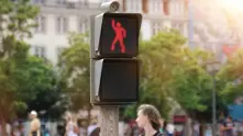 „Танцуващият светофар“ - една идея, която грабна YouTube