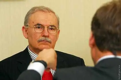 Украйна кани бивш прокурор от САЩ за шеф на бюрото Антикорупция
