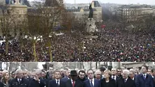 Светът се обединява в исторически марш на солидарността в Париж