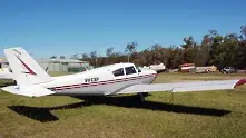 Семейство приземи повреден самолет с помощта на iPad