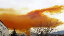 Отровен оранжев облак покри Каталуния
