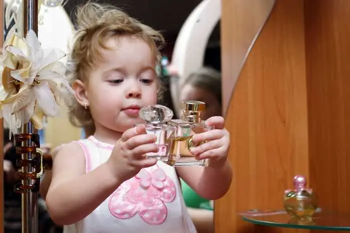 Нова мода по света - маркови парфюми за деца