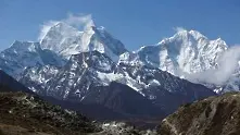 Земетресението в Непал променило височината на Еверест