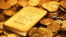 Златото и медта поевтиняха заради силния долар