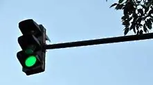 Слагат знак за зелената вълна на светофарите