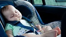 КЗП проверява детските столчета за автомобили
