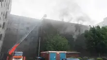 Десетки пострадаха при пожар в бункер в Хамбург