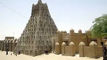 Мали и ЮНЕСКО възстановиха 8 мавзолея, разрушени от джихадистите