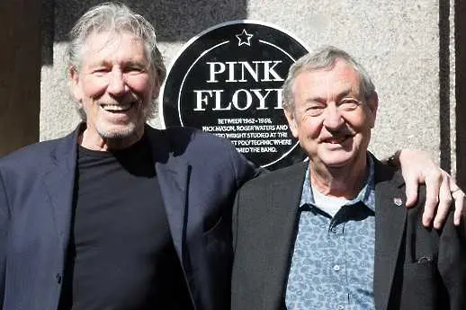 Дейвид Гилмор официално обяви краят на Pink Floyd