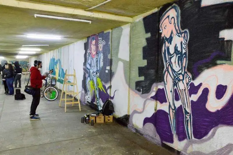 Интерактивни графити преобразяват подлез на Ботевградско шосе