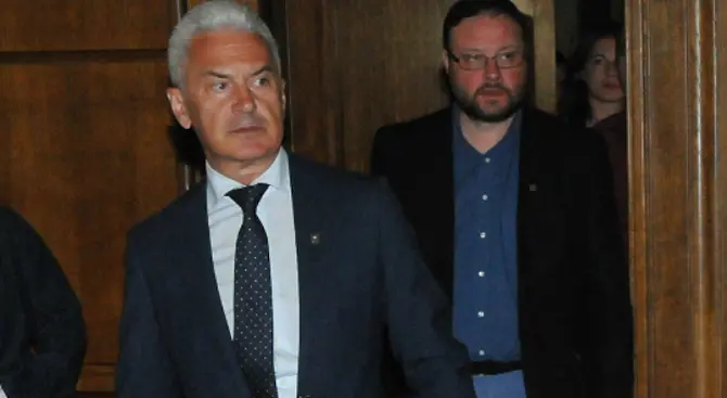 Парламентът даде разрешение за арест на Сидеров и Чуколов