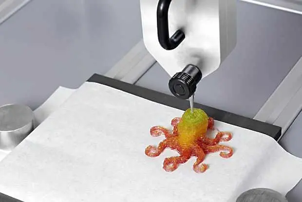 Ето го и него - 3D принтер за бонбонки