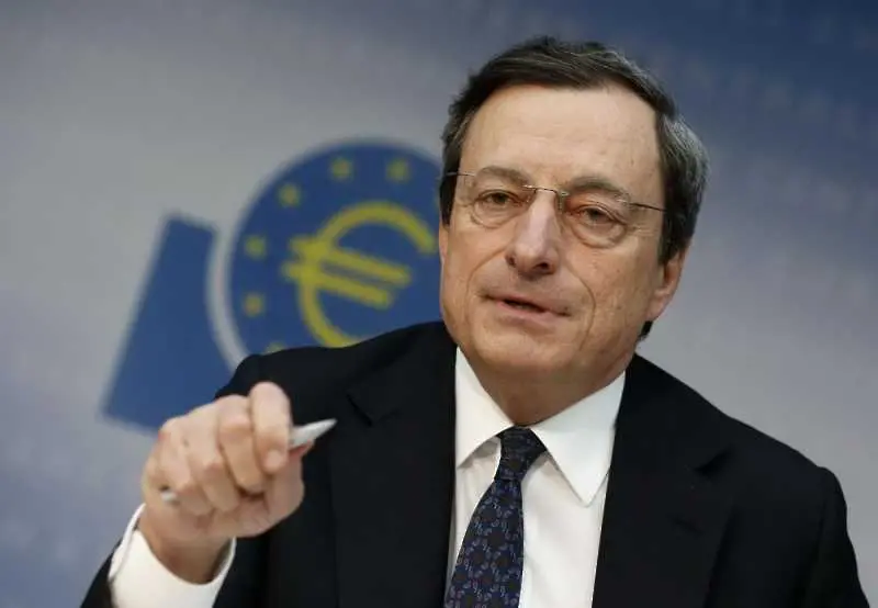 Марио Драги: ЕЦБ е готова да действа срещу анемичната инфлация