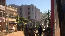 Около 80 заложници са освободени от хотел “Радисън“ в Бамако