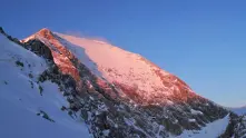 Трима пострадали туристи са спасени под връх Вихрен