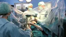 Испания: Пациент свири на саксофон при операция на мозъчен тумор