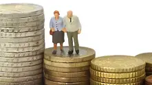 Плащаме на НОИ почти 2 г. стаж, за да се пенсионираме