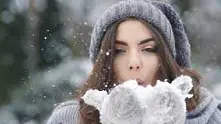 Първият месец от зимата (видео)