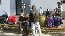 Задържаха над 100 нелегални емигранти край Пазарджик