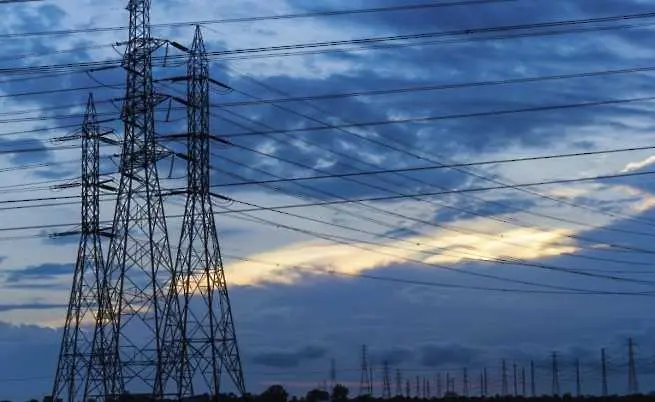 Институциите не изпълняват поетите ангажименти за реформи в енергетиката