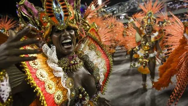Започва карнавалът в Рио де Жанейро
