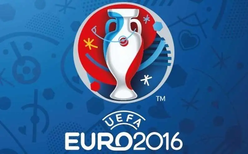 УЕФА обмисля отлагане на Европейското по футбол във Франция 