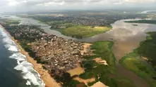 Атентат на „Ал Кайда“ в курорт в Кот д’Ивоар, жертвите са 16