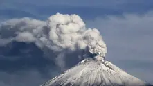 Изригна вулканът Попокатепетъл в Мексико