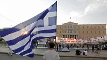 Гърция: Реформи по време стачка