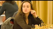 Антоанета Стефанова оглави временното класиране на Европейското по шах
