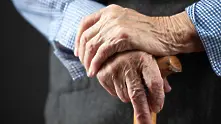Тайната за дълголетие на 102-годишния дядо Сандо от Пловдив