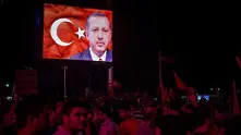 Ердоган обеща да унищожи „вируса“ на заговора във всички държавни институции