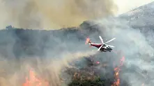 Стотици евакуирани заради пожар в окръг Лос Анджелис