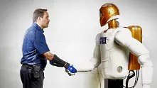 Роботизирана ръкавица на GM и НАСА навлиза в живота на хората