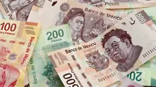 Мексиканското песо потъна до исторически минимуми