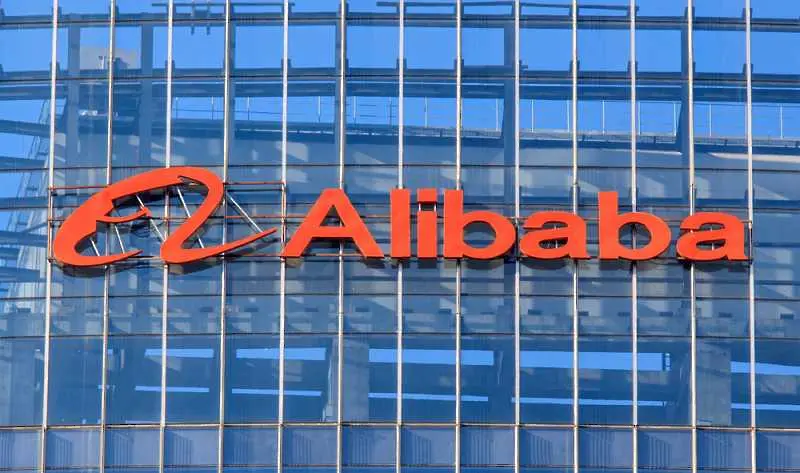 САЩ върнаха Alibaba в черния списък за ментета