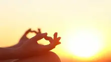 4 йога пози, които ще ви помогнат да се чувствате добре