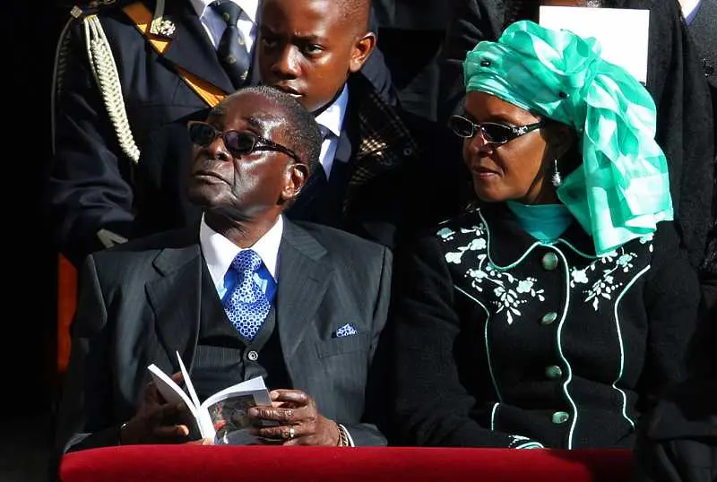 Президентшата на Зимбабве: Народът ще гласува за Мугабе дори да е умрял