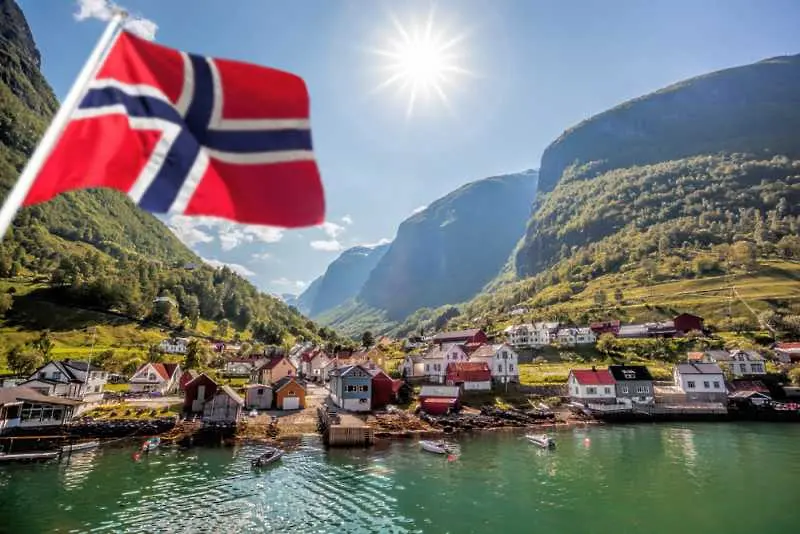 В Норвегия вече всеки има достъп до данъчните досиета